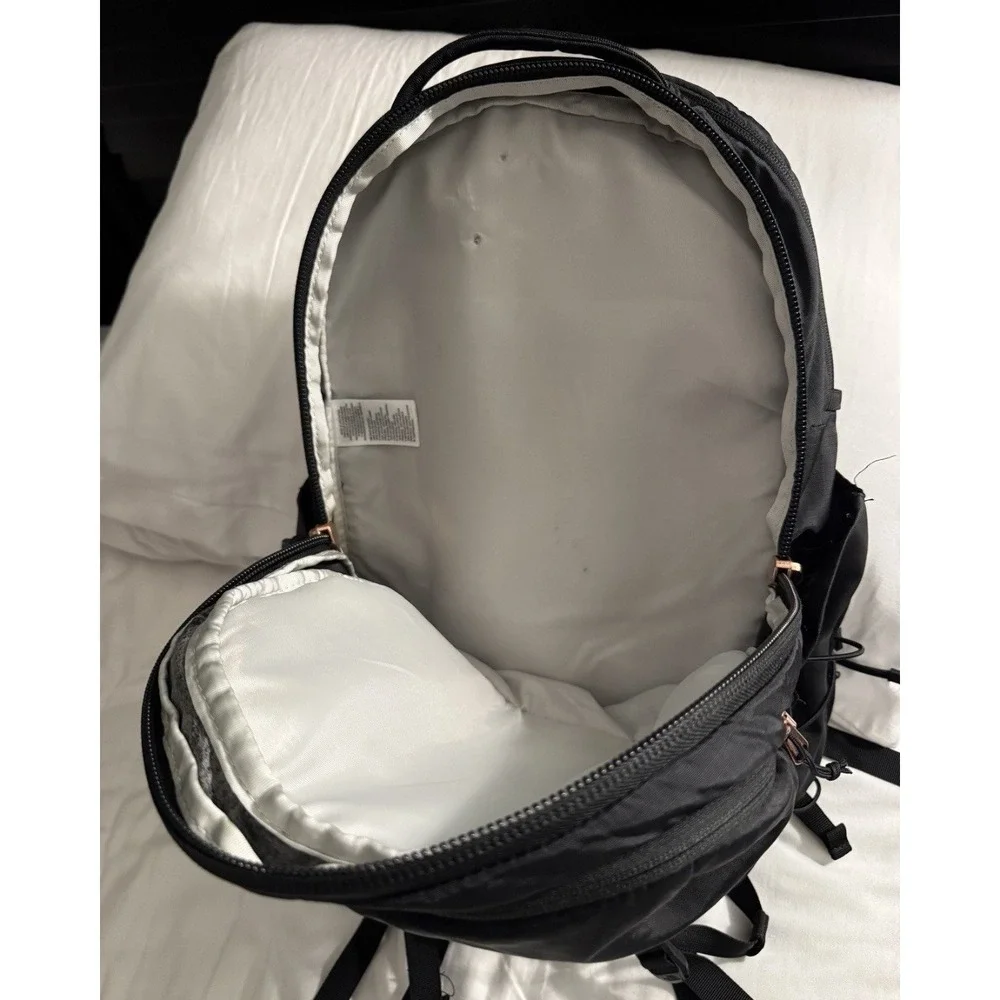 The North Face Borealis Backpack Black FlexVent Laptop Daypack 28L ACA CERT